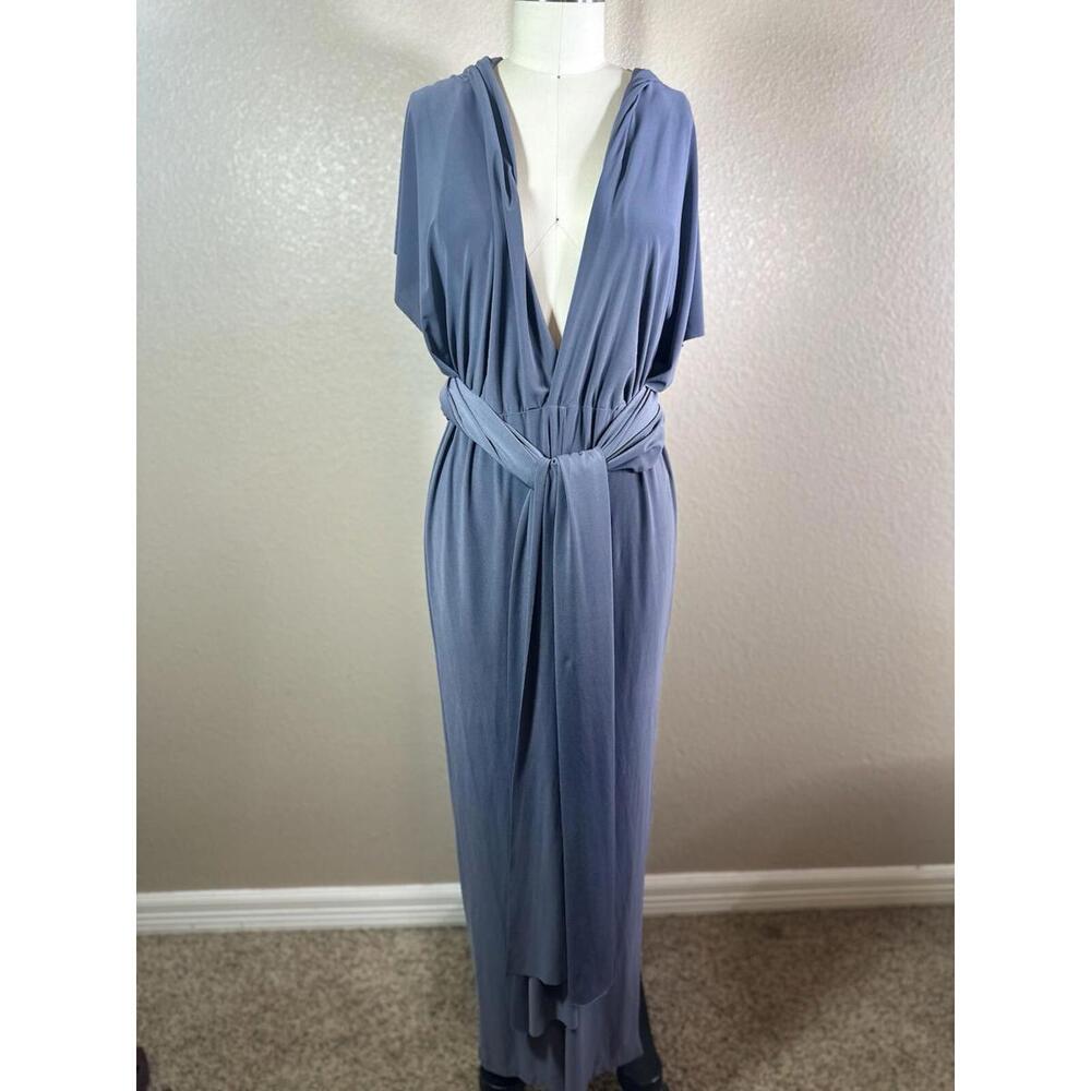 Annalee + Hope Sleeveless Gray Blue Size M Elegant Versatile Jumpsuit